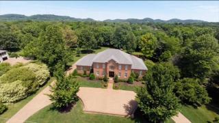 6012 Belle Rive Dr, Brentwood, TN 37027-5718