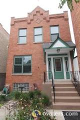 2044 Oakley Ave, Chicago IL  60645-3410 exterior