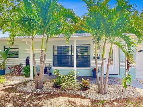 2983 67th Ln, Saint Petersburg, FL 33710-3134