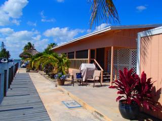 189 1st Ct, Key Largo FL  33037-2604 exterior