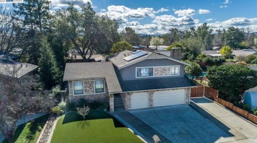 1067 Sherry Way, Livermore, CA 94550-5743