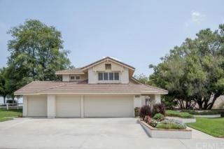 16820 Lake Knoll Pkwy, Riverside, CA 92503-6577