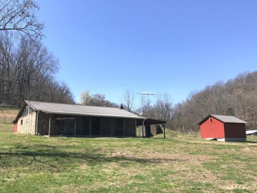 1694 Agnew Rd, Pulaski, TN 38478-8414