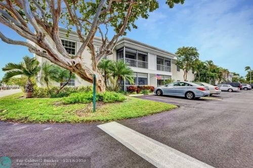 6395 Bay Club Dr, Fort Lauderdale, FL 33308-1608