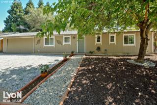 861 Live Oak Way, Auburn, CA 95603-3322