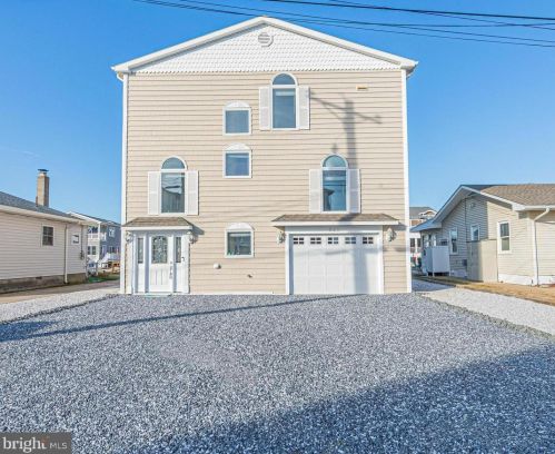 151 Layton Dr, Bethany Beach, DE 19930-9743