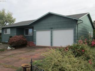 2440 Umpqua Rd, Woodburn, OR 97071-2735