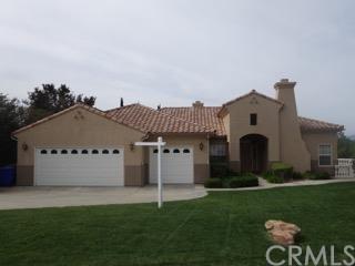 1325 Meredith Rd, Fallbrook, CA 92028-5305