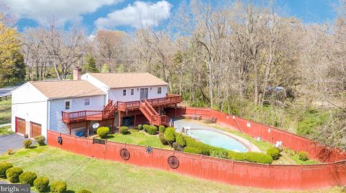 12701 Old Church Rd, Nokesville, VA 20181-1617