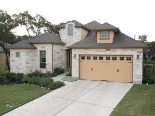 316 Wellington Dr, Austin, TX 78737-4736