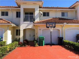 5731 162nd Ct, Miami FL  33193-5690 exterior