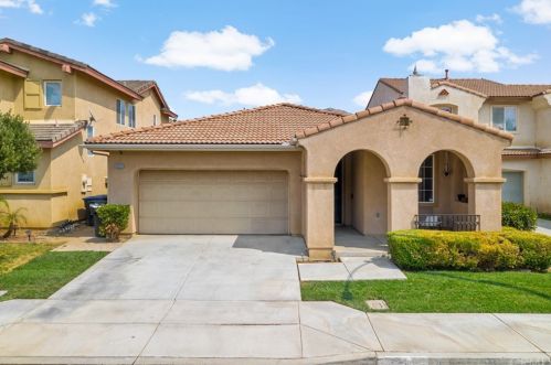 3900 Albillo Loop, Perris, CA 92571-7546