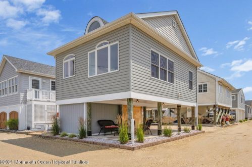 120 Marlin Way, Lavallette, NJ 08735-1226