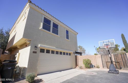 3008 Megan St, Gilbert, AZ 85295-0412