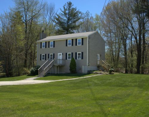 15 Wright Rd, Derry, NH 03038-4937