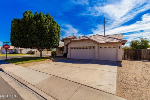 4149 Douglas Ave, Gilbert, AZ 85234-7559