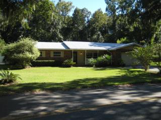 321 18th Ave, Ocala FL  34470-6157 exterior