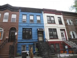 402 Bainbridge St, Brooklyn, NY 11233-2314