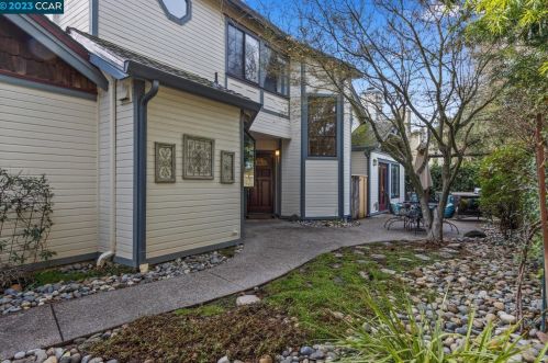1168 Tiffany Ln, Pleasanton, CA 94566-6297