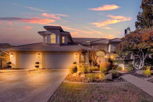 4115 Saint Andrews Dr, Stockton, CA 95219-1843