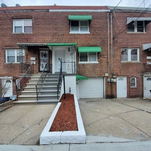 2783 Hone Ave, Bronx NY  10469-4103 exterior