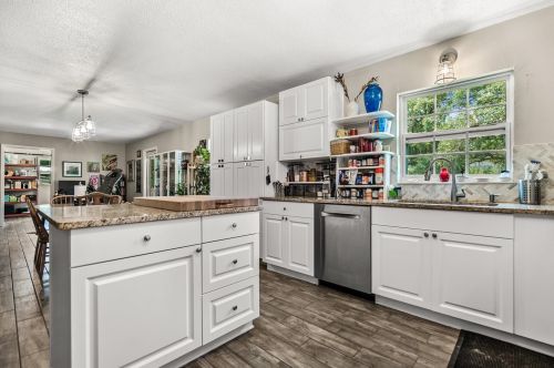 2440 Jim Galloway Rd, Lakeland FL  33810-2762 exterior