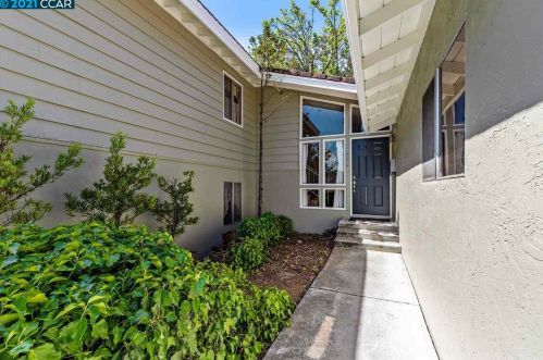 2079 Morello Ave, Concord, CA 94523-1736