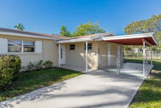 1920 34th Ave, Hollywood, FL 33021-4825