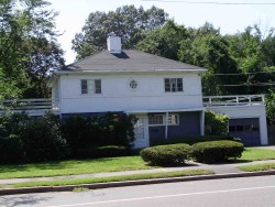 765 Dedham St, Newton, MA 02459-3309