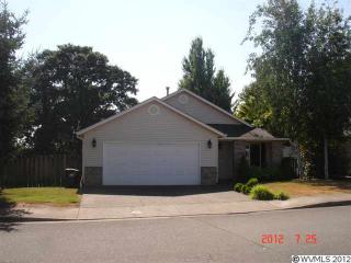 5443 Monterey Dr, Salem, OR 97306-8800