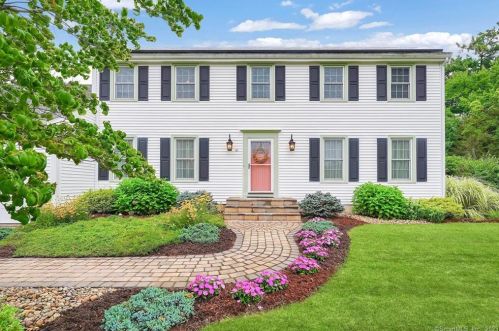 41 Windmill Rd, Ellington, CT 06029-2125