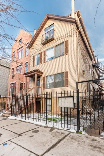 2643 Southport Ave, Chicago, IL 60614-1227