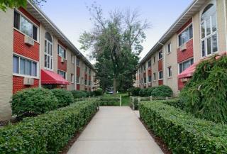 1769 Carroll Ave, Saint Paul MN  55104-5250 exterior