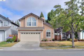 5115 Amberwood Dr, Fremont, CA 94555-3855