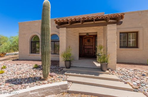 8082 Maguey Dr, Tucson, AZ 85750-9683