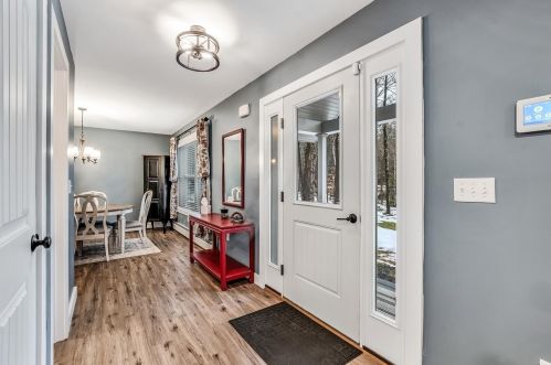 1029 Route 103a, New London, NH 03257-5669