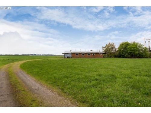 12060 Fargo Rd, Aurora, OR 97002-8687