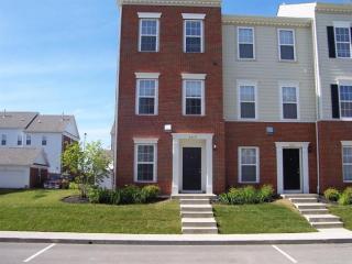 2619 Calgary, Lexington, KY 40509-9035