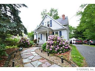 30 Chestnut Ridge Rd, Rochester, NY 14624-3908