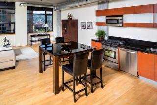 1221 Marshall St, Portland OR  97209-2804 exterior