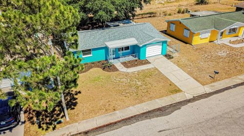 1734 Solar Dr, Tarpon Springs, FL 34691-4648