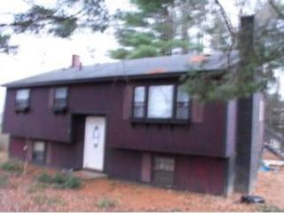 20 Valhalla Dr, Milford, NH 03055-3035