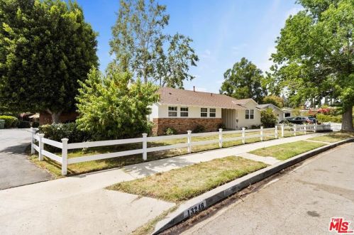 13248 Cumpston St, Van Nuys, CA 91401-6008