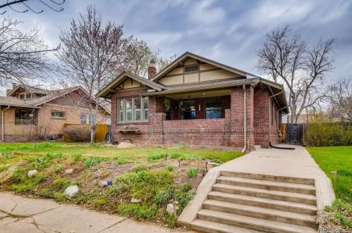 2567 Eudora St, Denver, CO 80207-3214