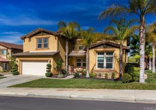 38549 Clearbrook Dr, Murrieta CA  92563-5883 exterior