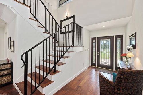 5960 Cypress Hollow Way, Naples, FL 34109-5954