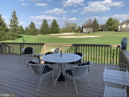 135 Sawgrass Dr, Blue Bell, PA 19422-3209