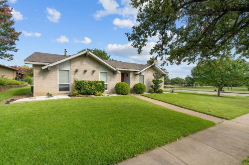 2917 Arcadia Ln, Carrollton TX  75007-5404 exterior