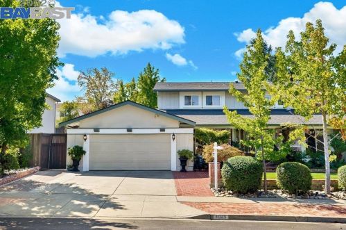 1049 Crellin Rd, Pleasanton, CA 94566-6910