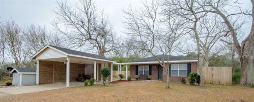17043 Lacey Cir, Summerdale, AL 36580-3520